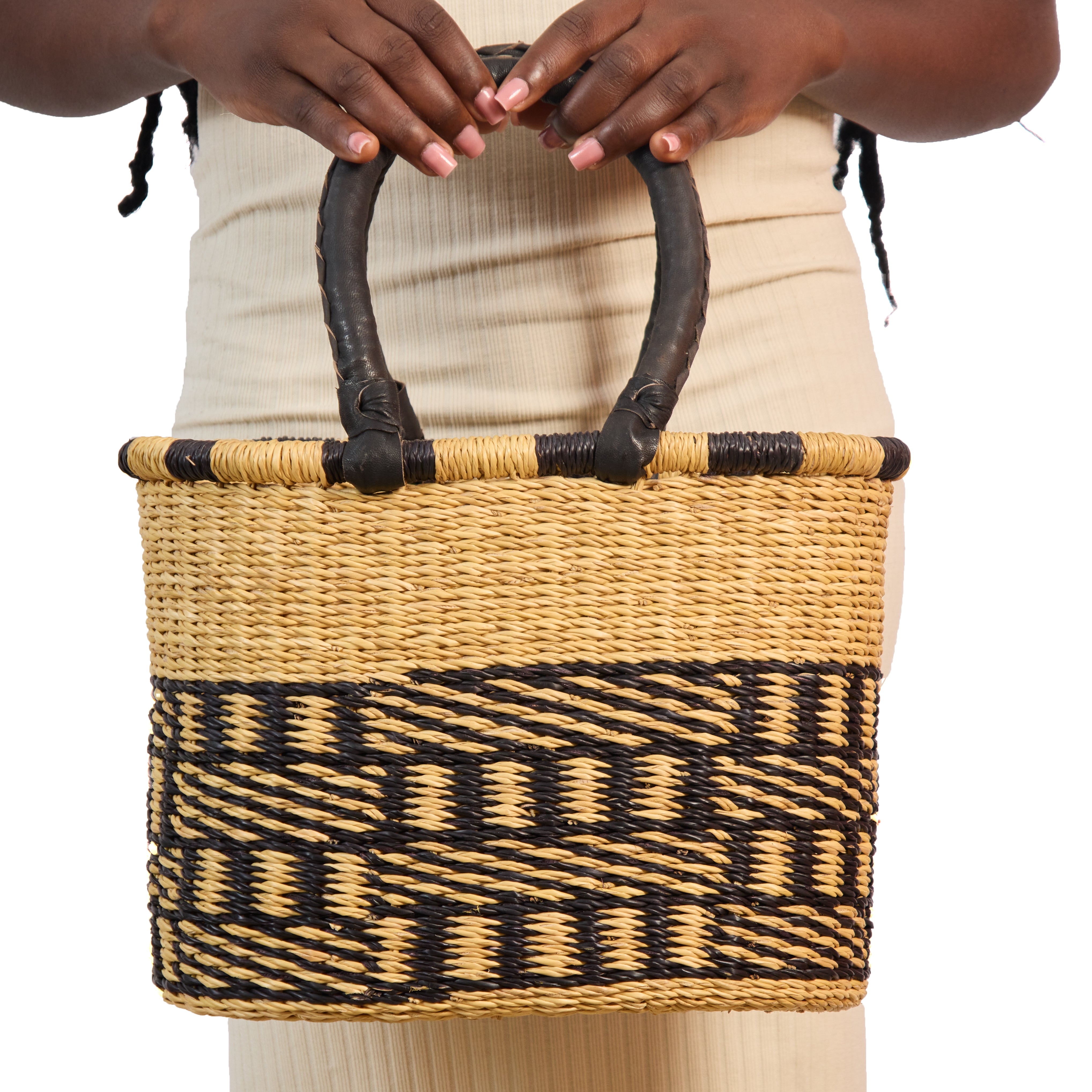 Handwoven Grass Basket<br>Oval Style